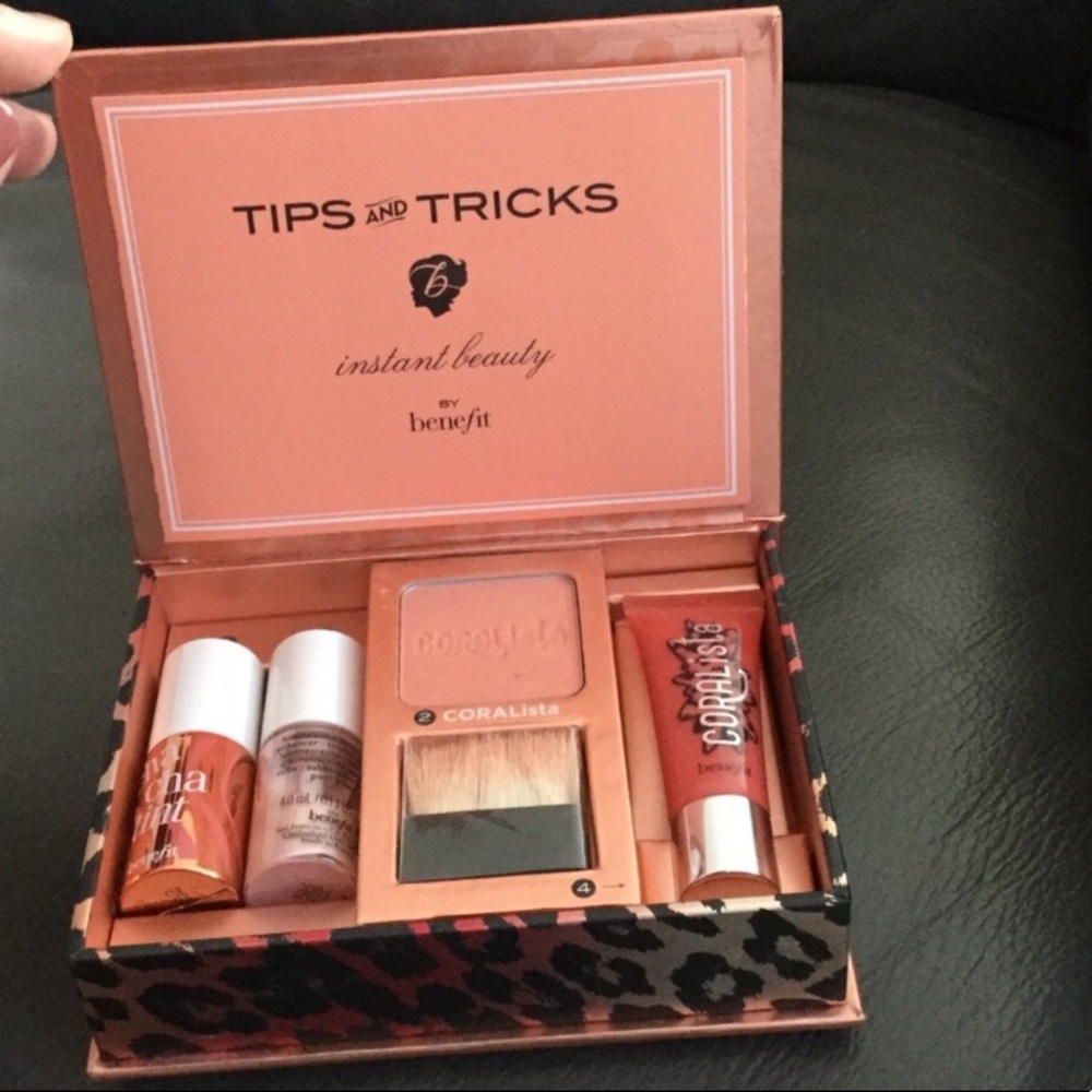 benefit go tropical kit
